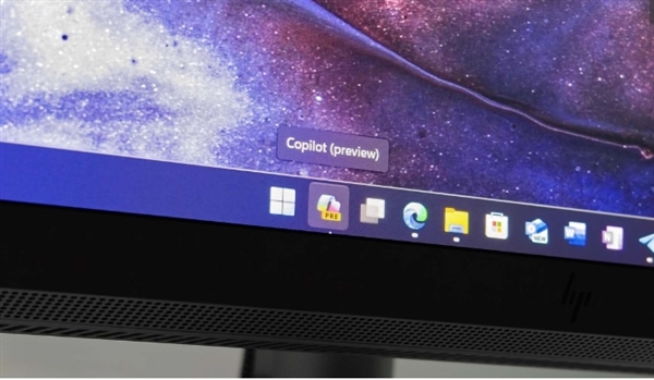 微软即将推出革命性AI集成Windows操作系统：内部代号